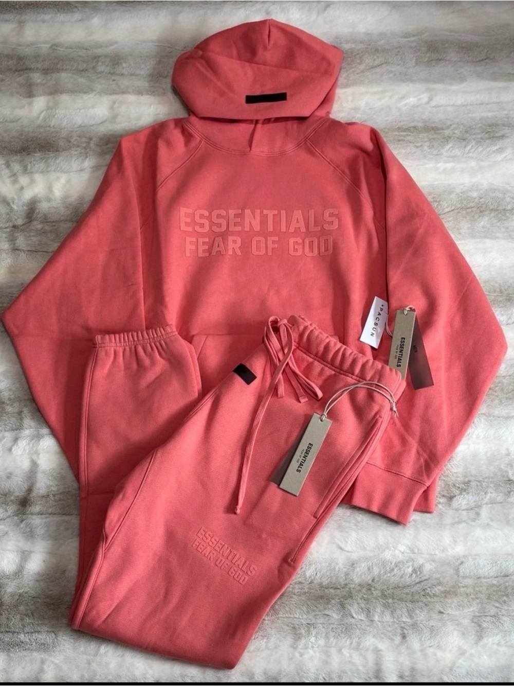 Essentials Coral Sweatpants & Hoodie Set brand new with tags✅ next business ship